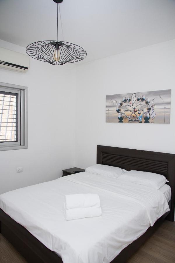 Apartments4You Etsel Bat Jám Kültér fotó